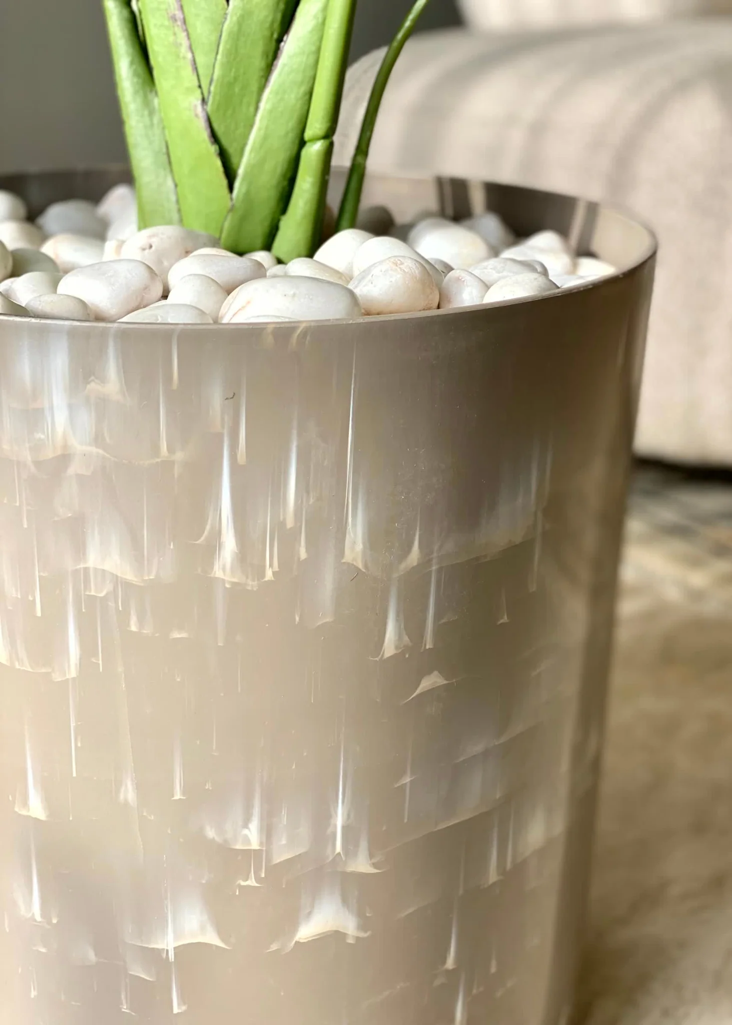 Amara Beige Planter - Large - Image 4
