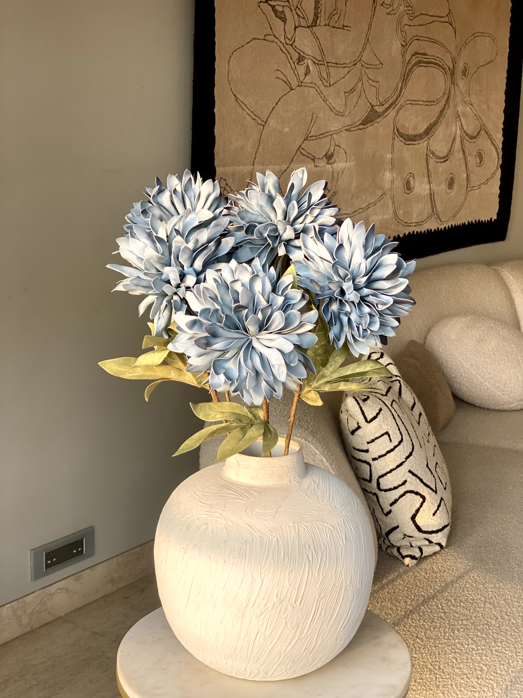 Artificial Dali Dahlia Flower Stem - Blue (One Stem) - Image 5