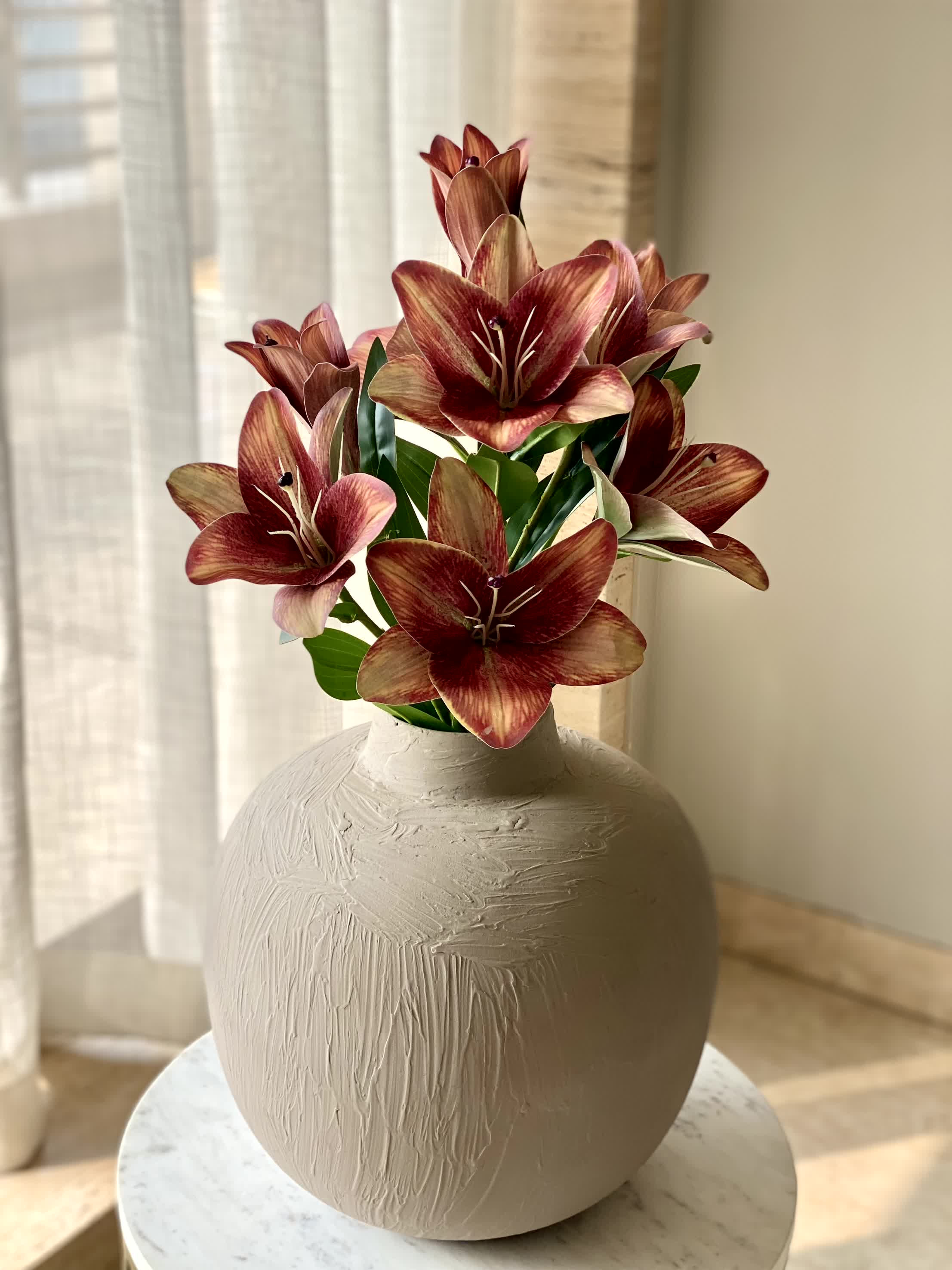 Artificial Rustic Lily Stem - 2 Feet (One Stem) - Image 4