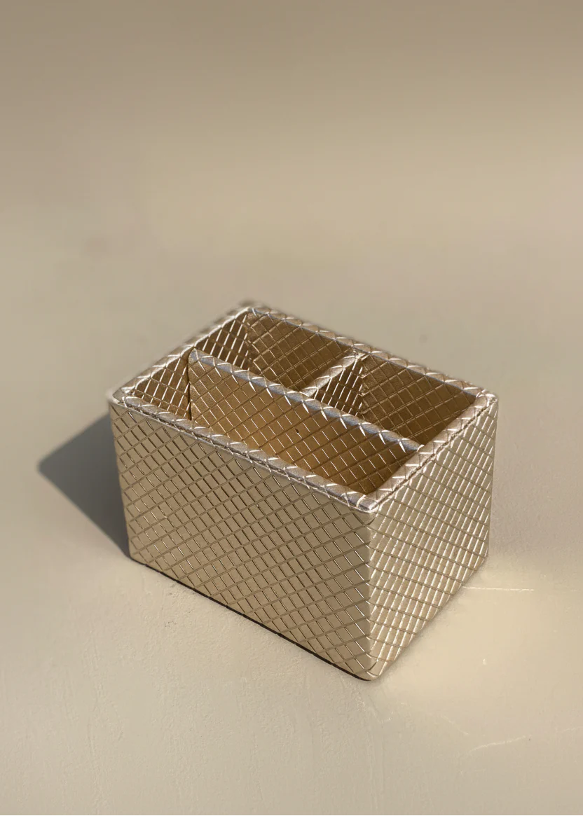 Braided Gold Cutlery Holder - Image 3