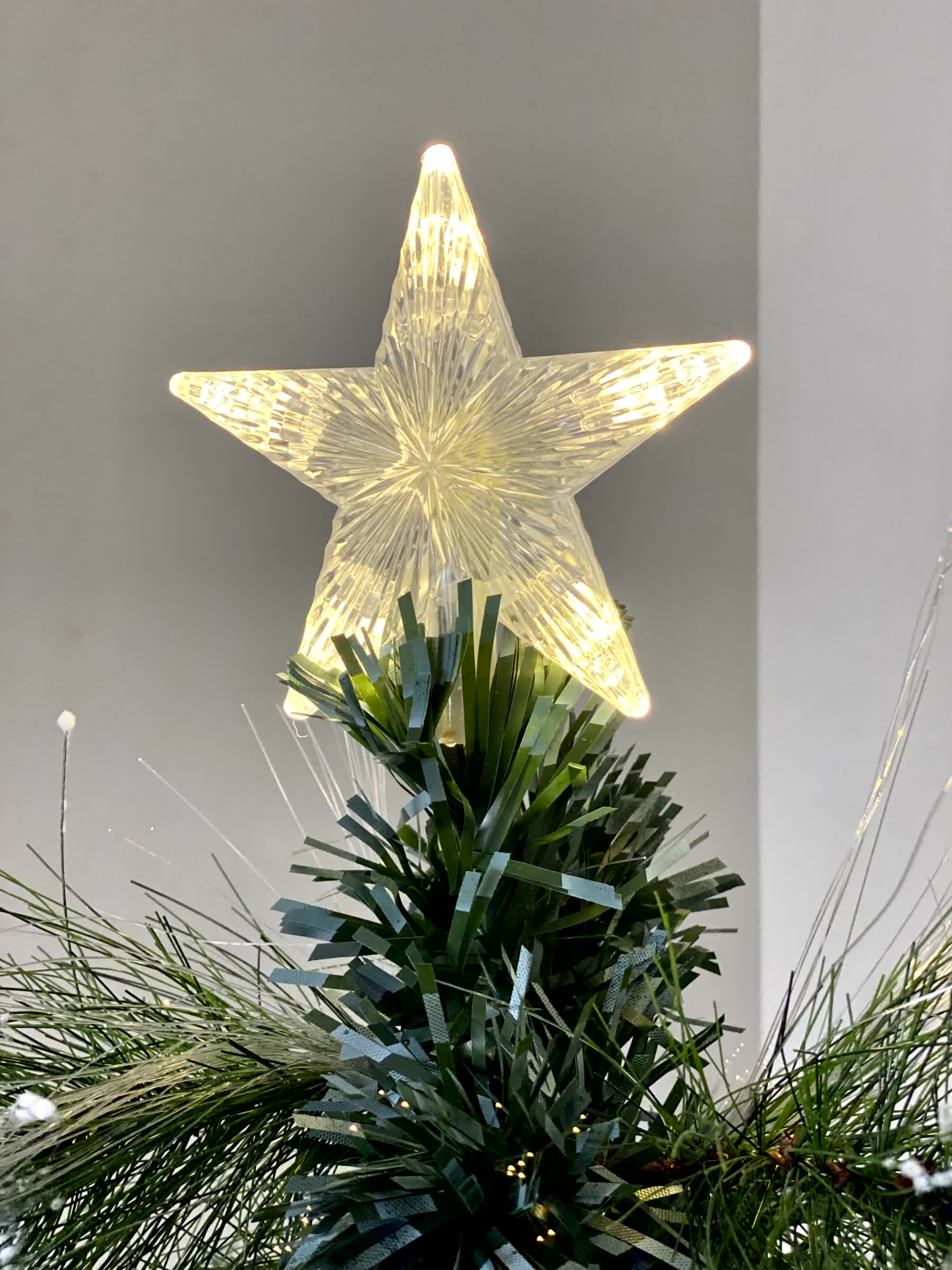 Christmas Frosted Sparkling Tree - 5 Feet - Image 5