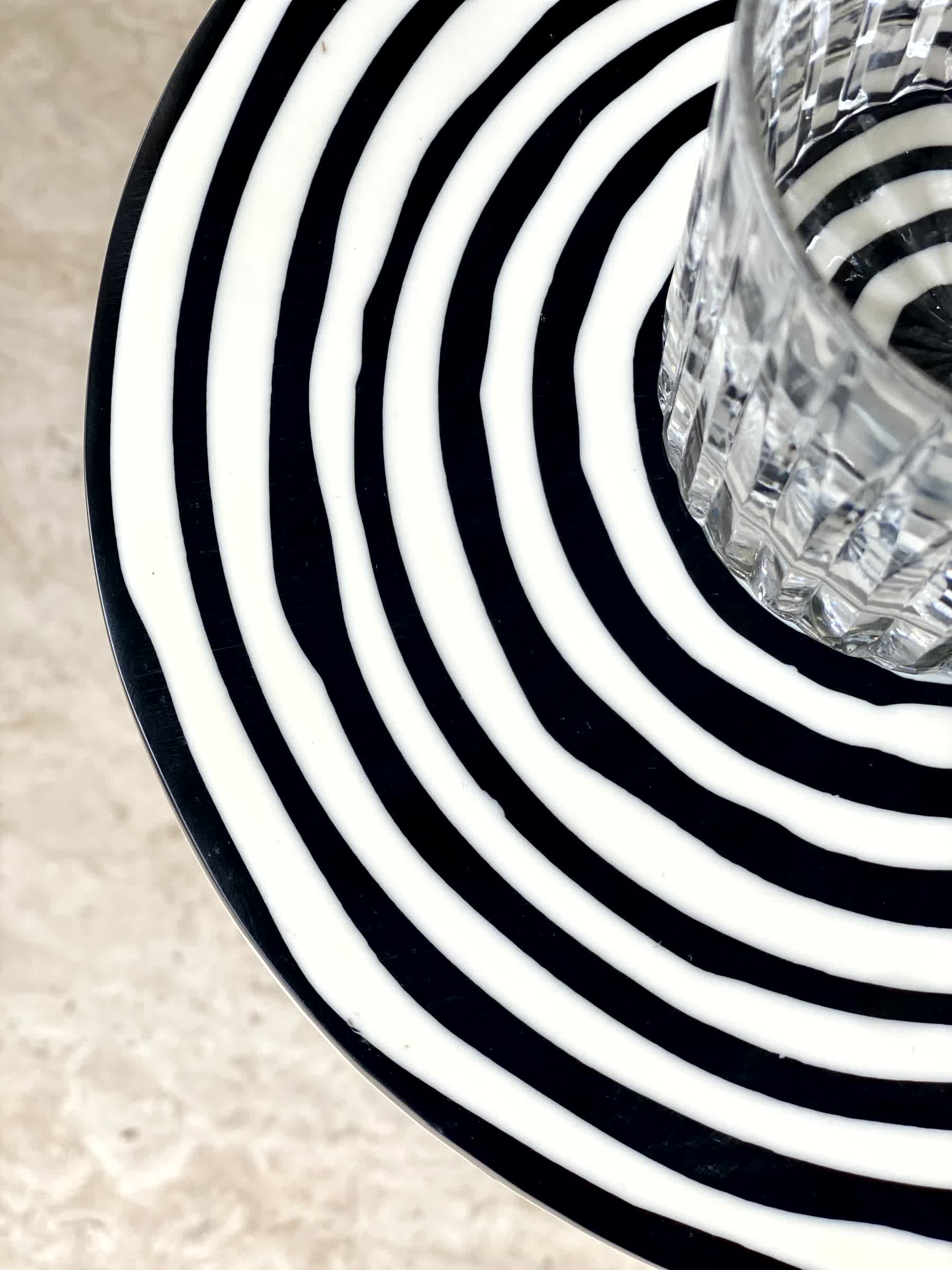 Concentric Drink Table - Image 6