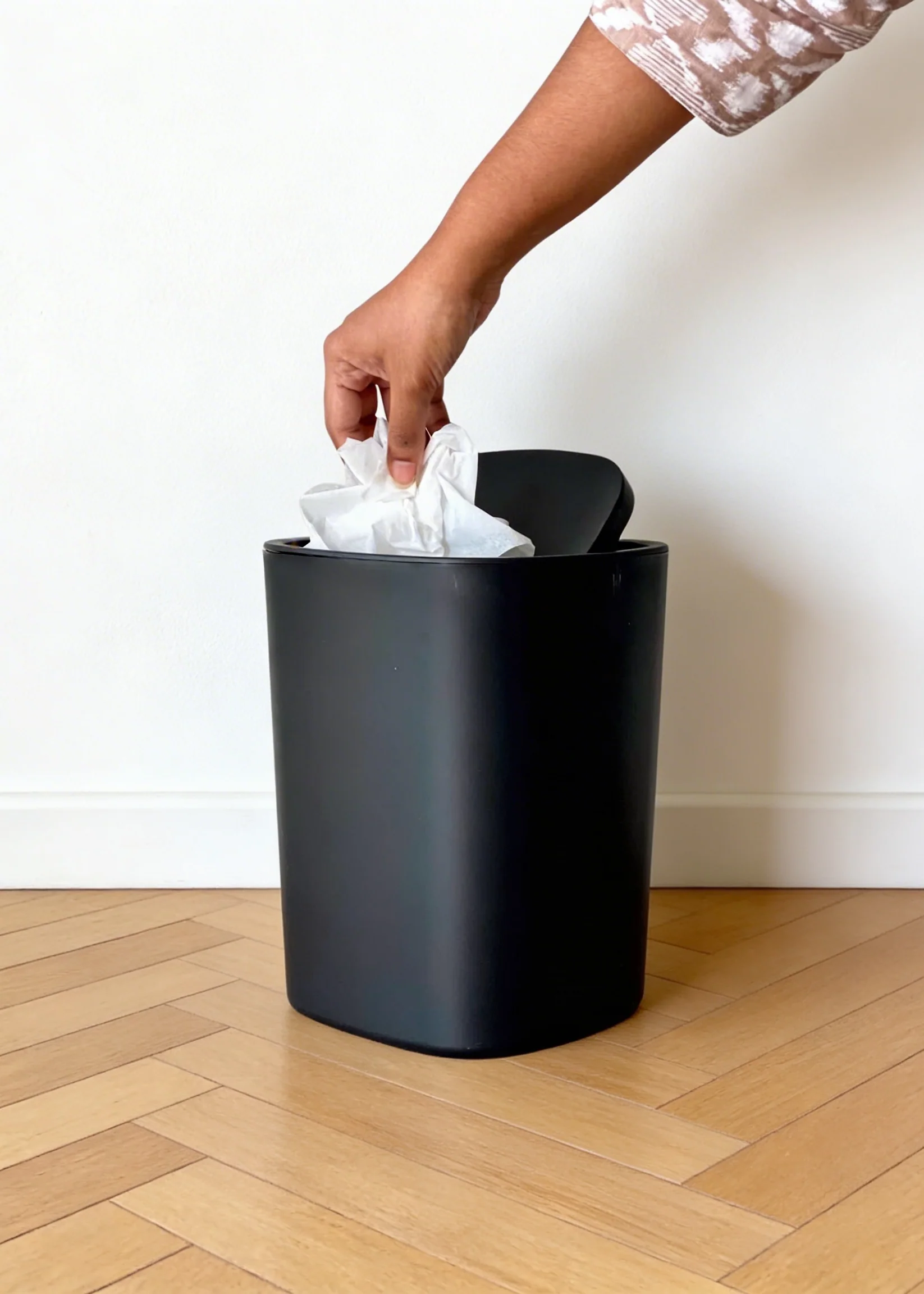 Elixir Dustbin - Black (8L) - Image 2