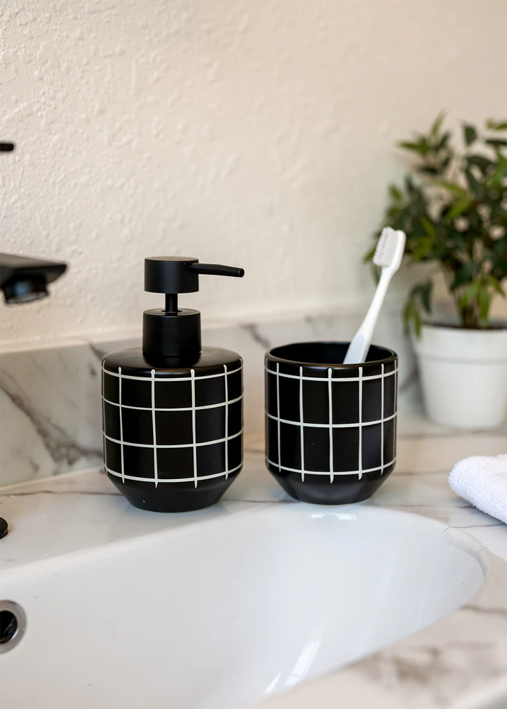 Form Bathroom Set - (Set of 2) - Image 5