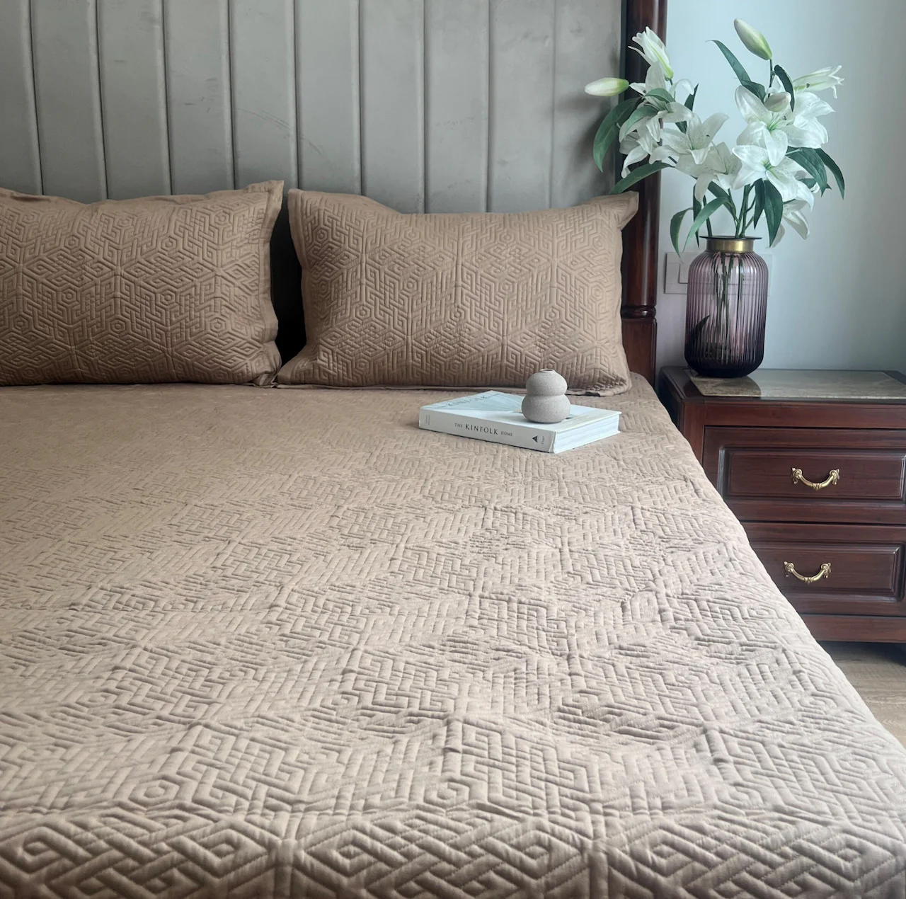 Gallant Hazel Beige Cotton Reversible Bedspread - Image 3