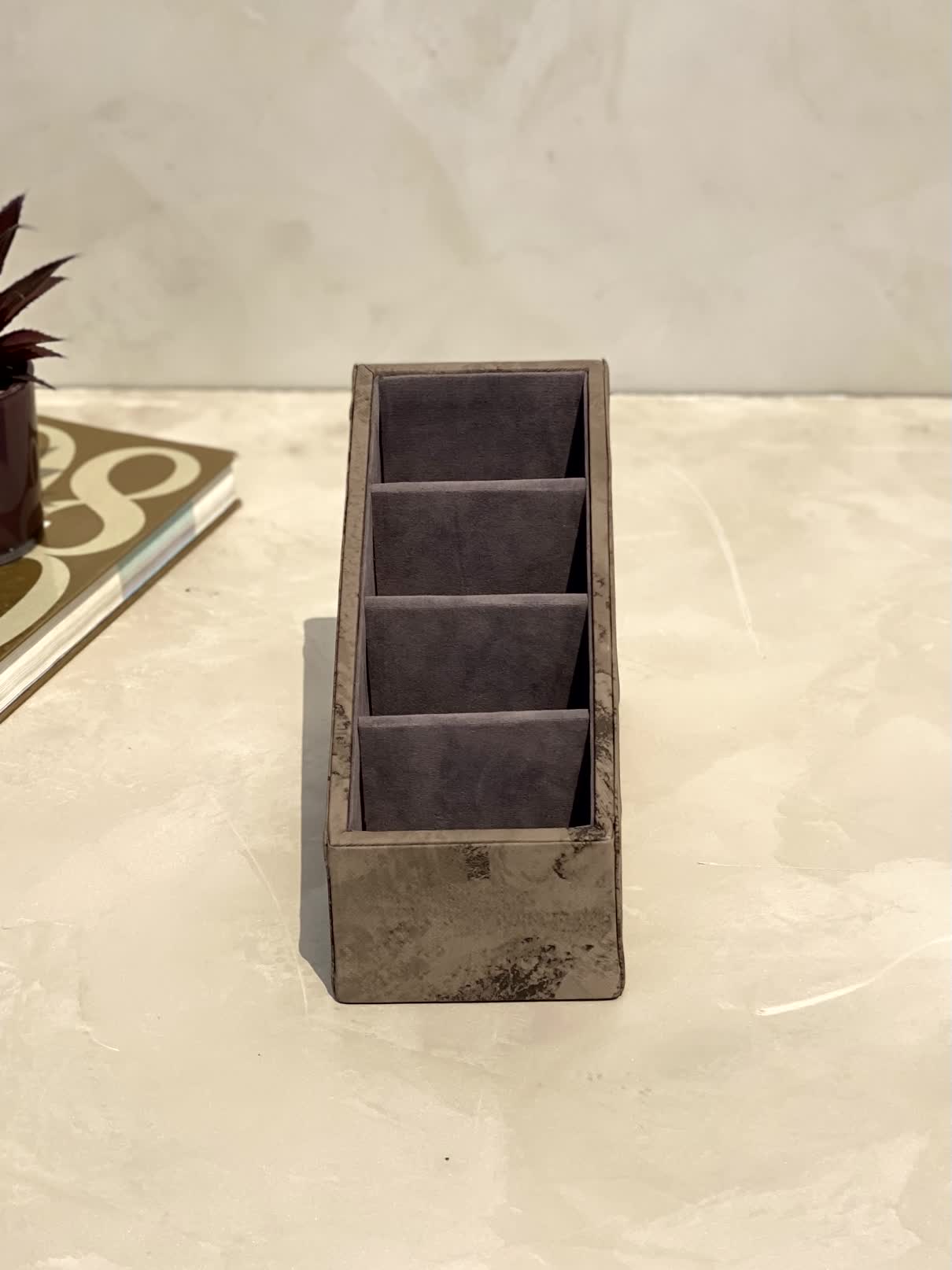 Indo Mocha Remote Holder - 4 Slot - Image 3