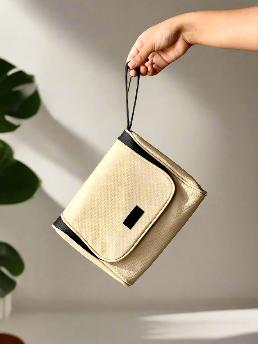 Nomad Toiletries Bag - Ivory - Image 3