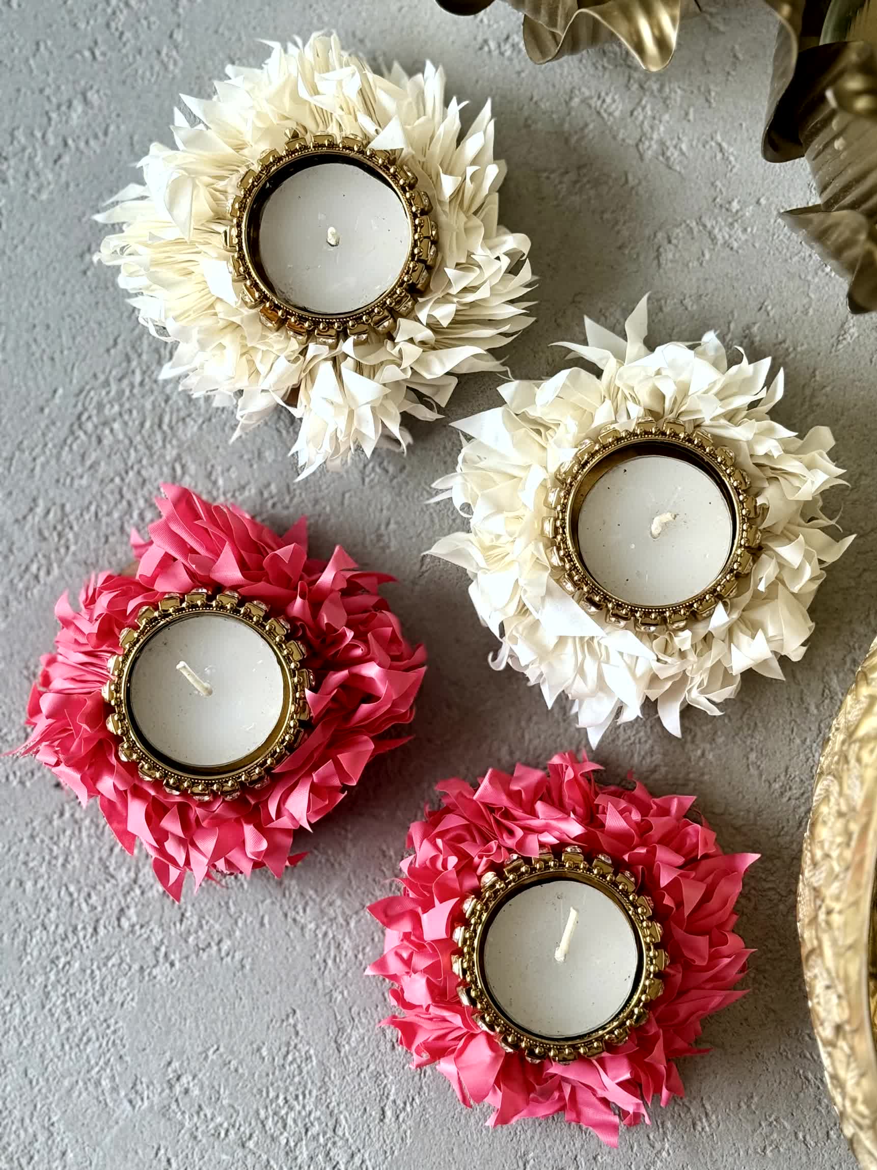 Festive White & Pink Gajra Tea Light - Set Of 4 - Image 4